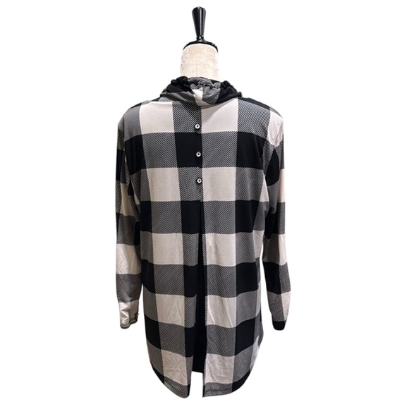 Multiples Med Multi Layer Tunic - Picture 2 of 4